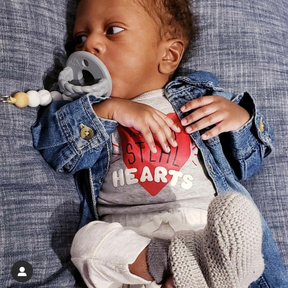 Baby boy onesie - Picture 2 of 3